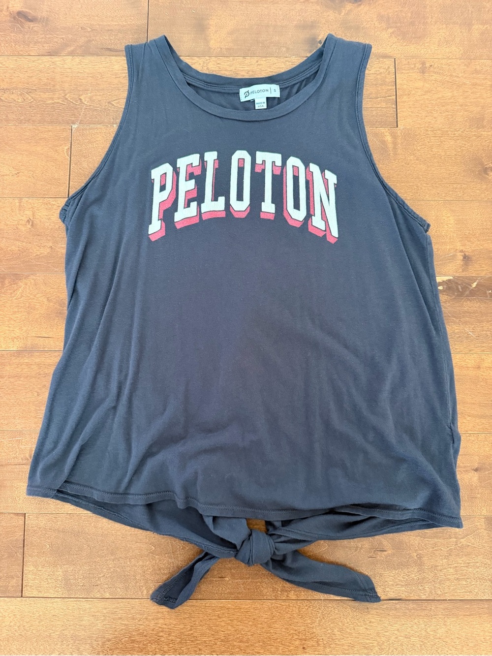 Like New Peloton tie back tank